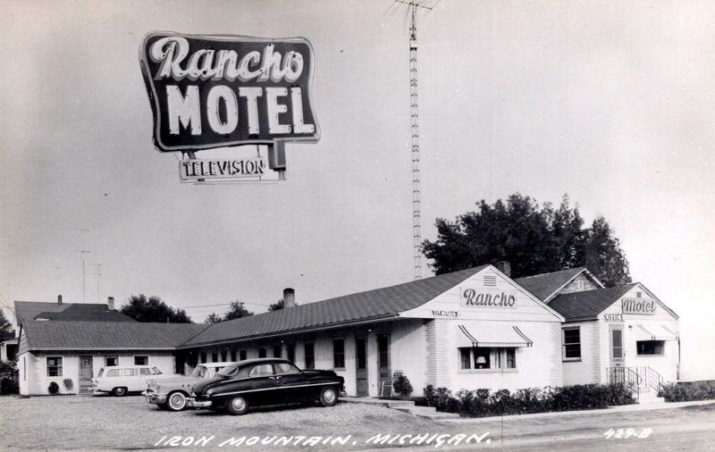 Rancho Motel - Vintage Postcard